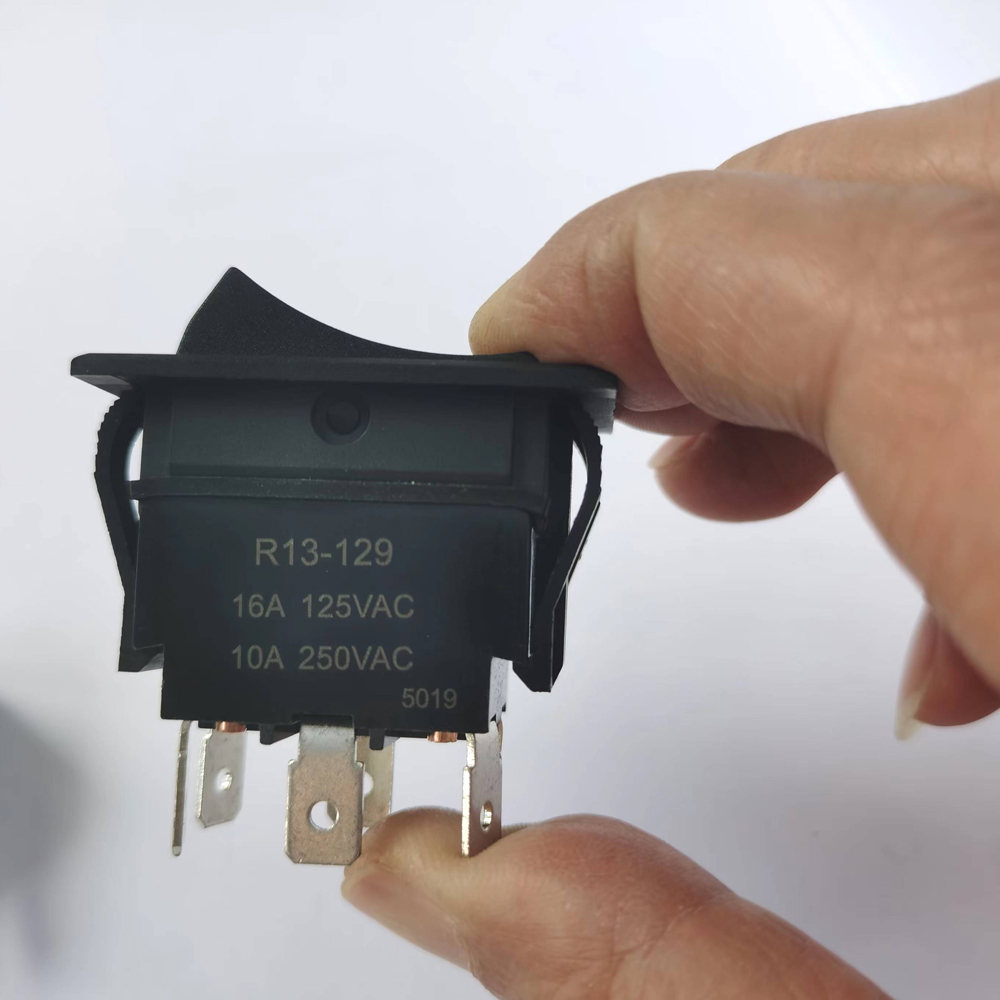 R13-129 4 pines 6 pines 125/25 - Power Tools Electrical reseña y precio